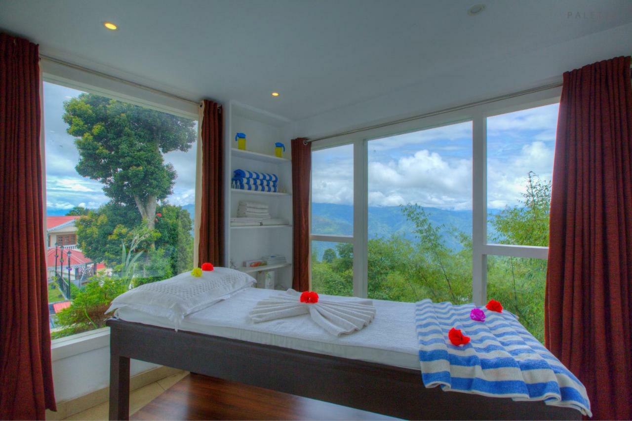 Pine Tree Spa Resort, Kalimpong Eksteriør billede